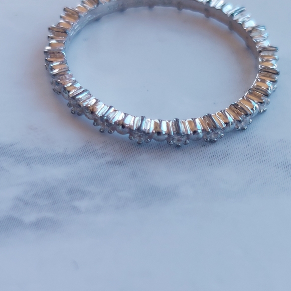 2/$50Thomas Sabo Ring Dots with Little White Stone - Picture 6 of 10